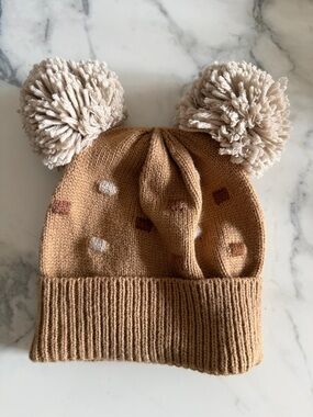 NWOT GAP Kids Double Pom Hat M/L